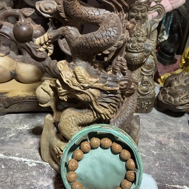 滴血莲花菩提吊坠