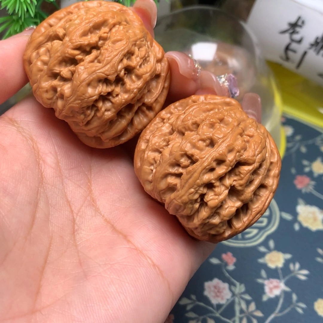 桃核把件41-18028-08