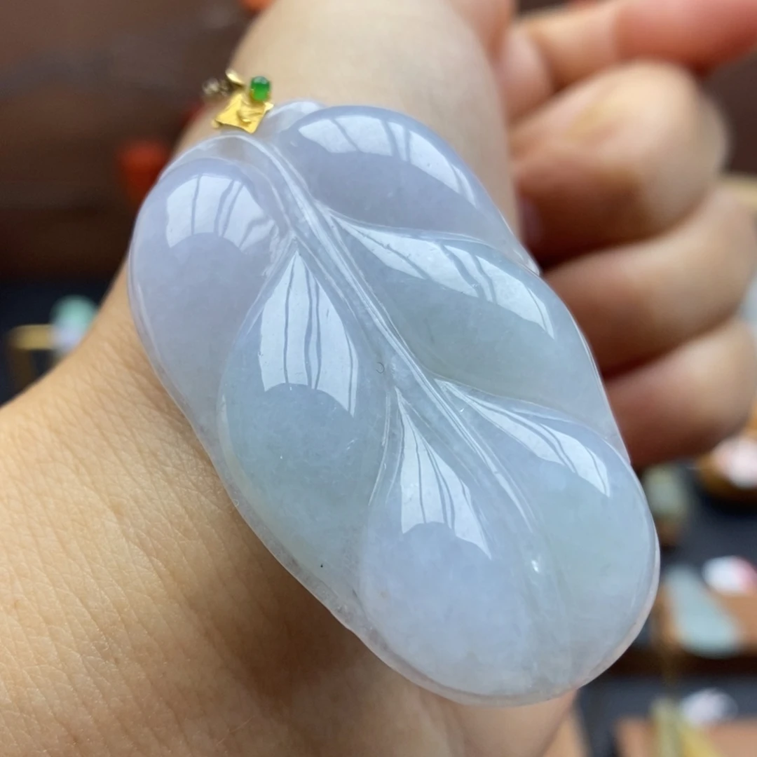 【闪购商品】颈饰18K金镶嵌翡翠9