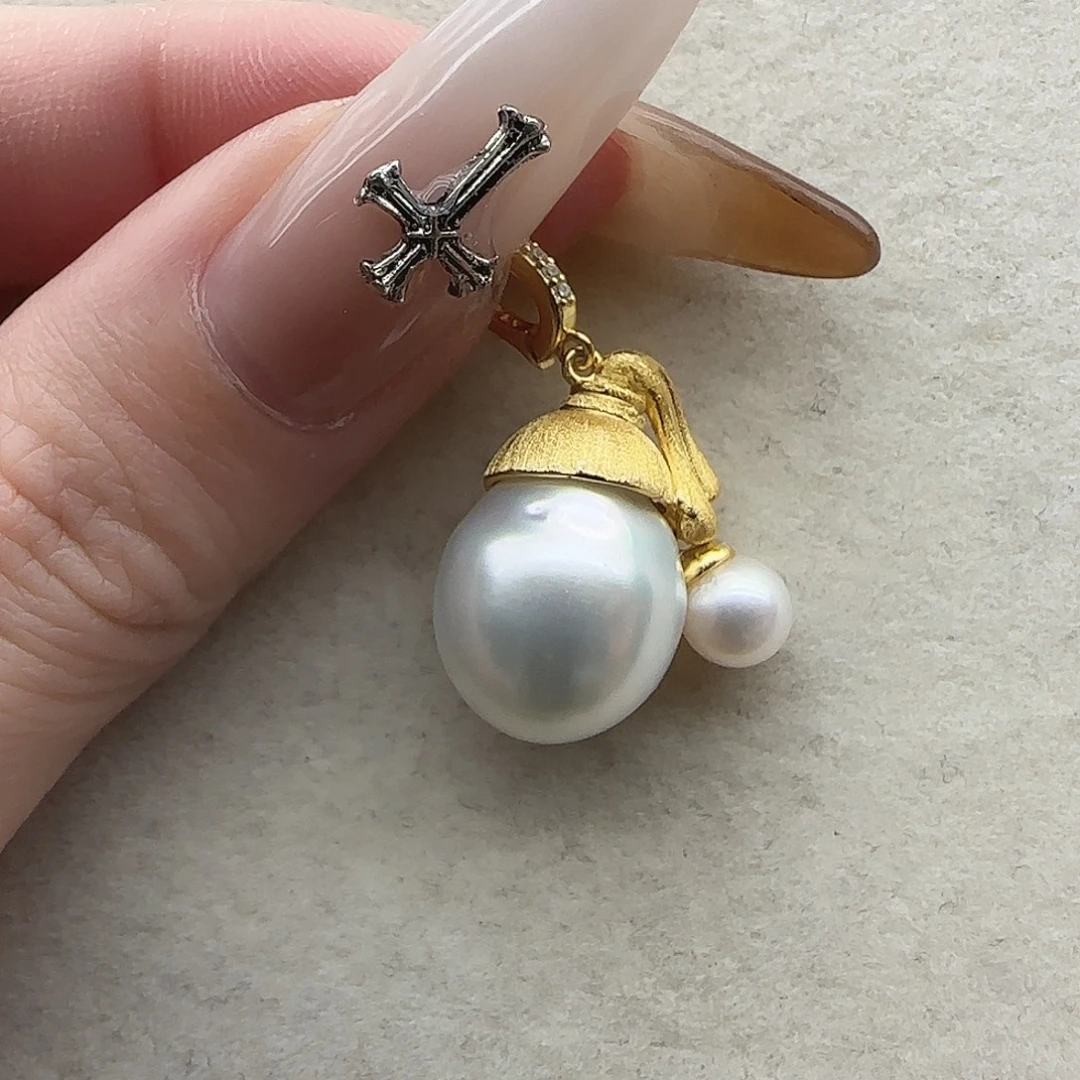 银S925镶嵌海水珍珠吊坠44