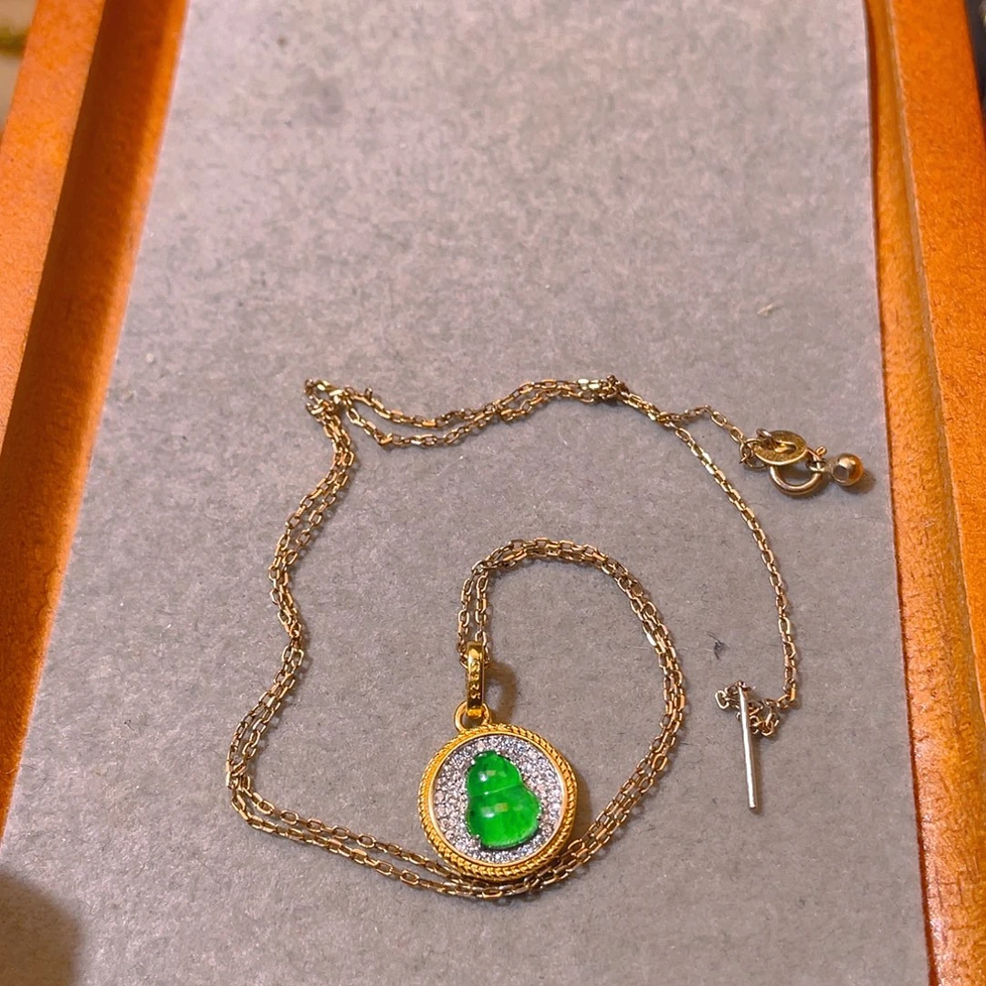 翡翠银S925镶嵌颈饰