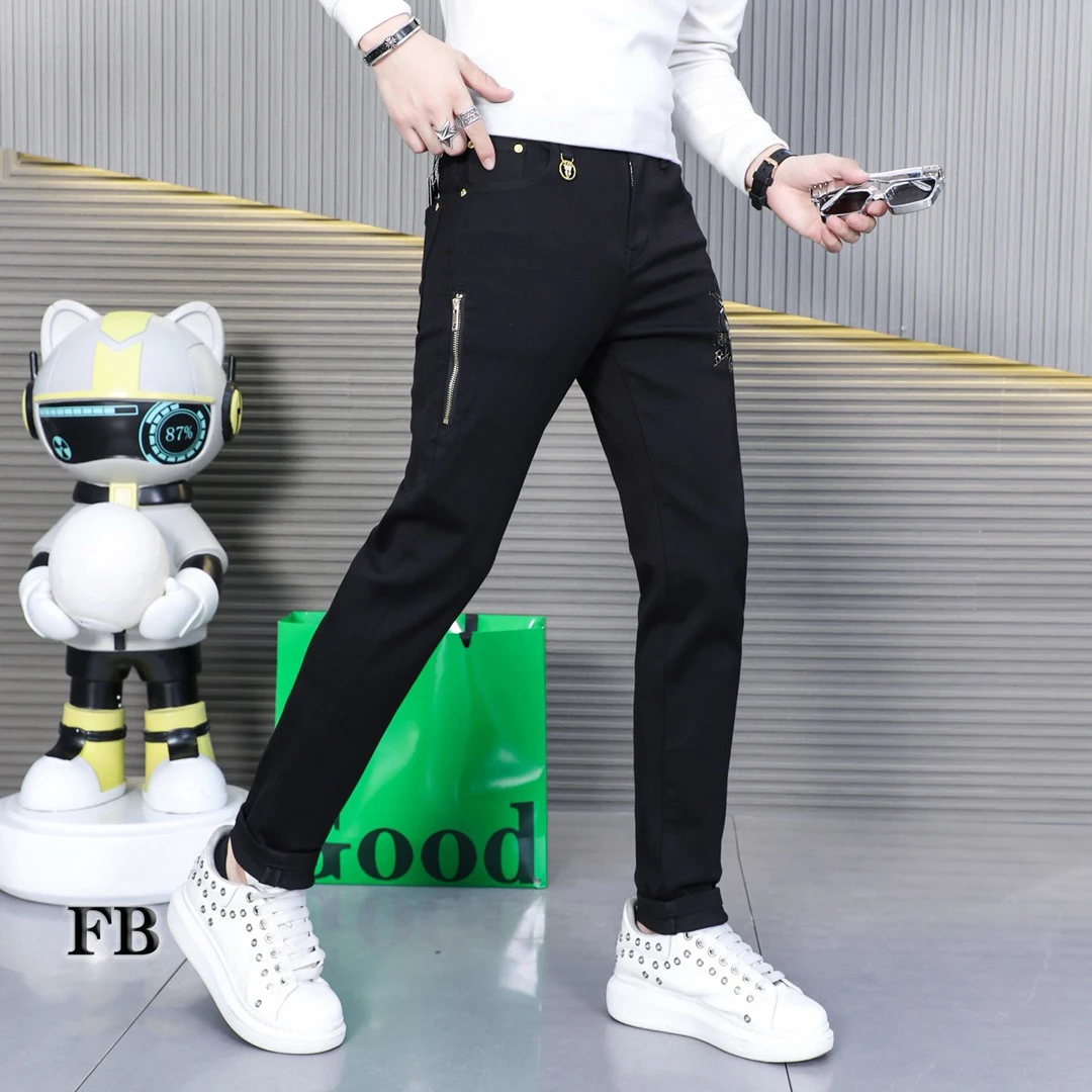 秋季新款时尚男士刺绣拉链修身牛仔裤9508