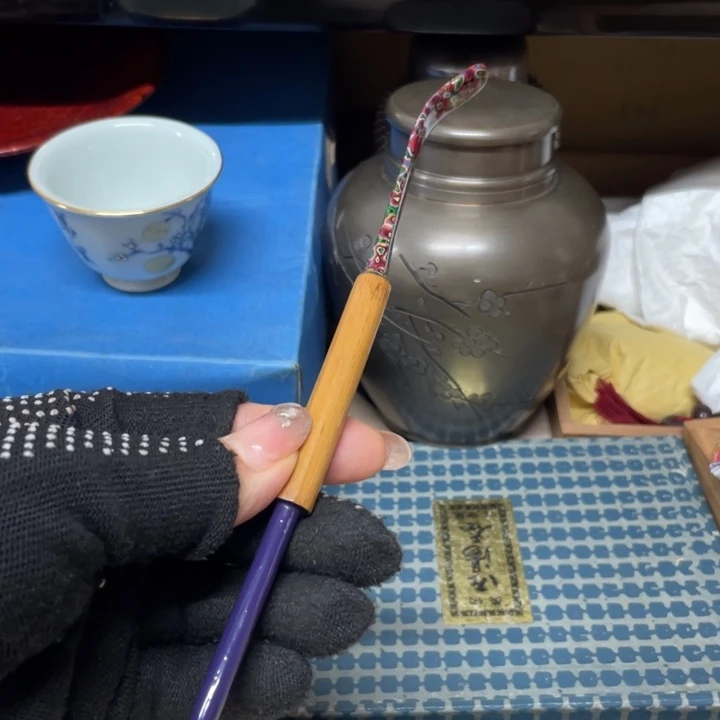 紫砂向阳而生春暖花开