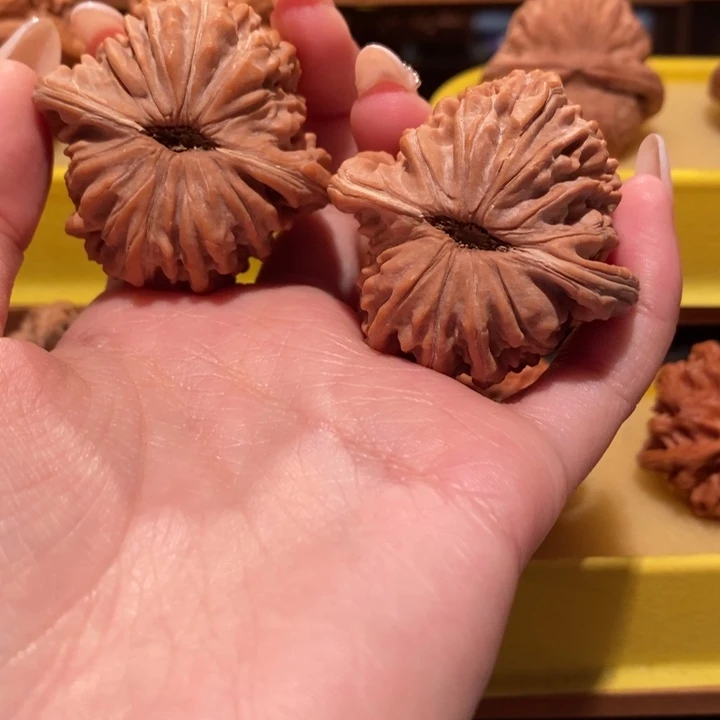 東***.吊坠文玩核桃四座楼