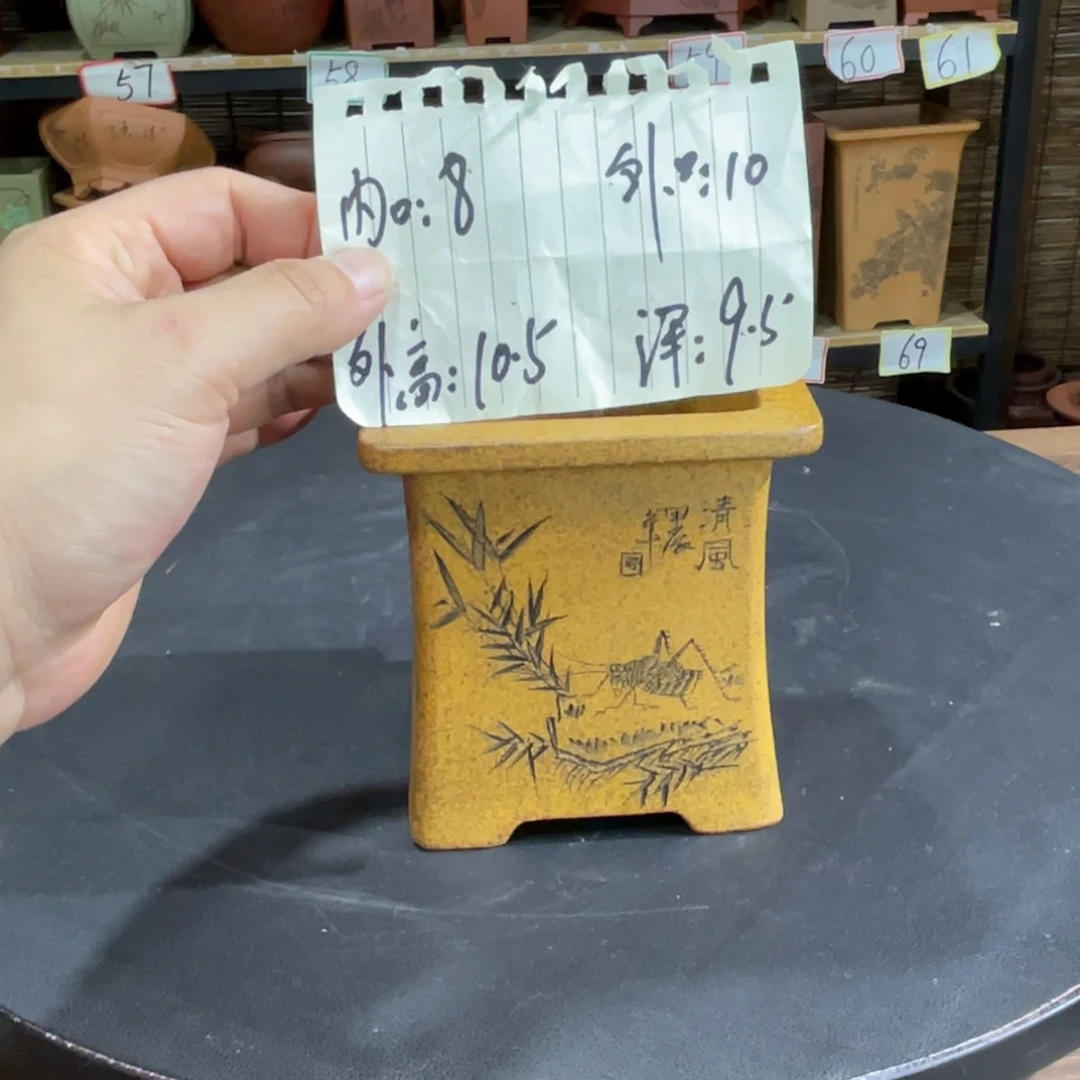 紫砂花盆紫砂花盆在这里