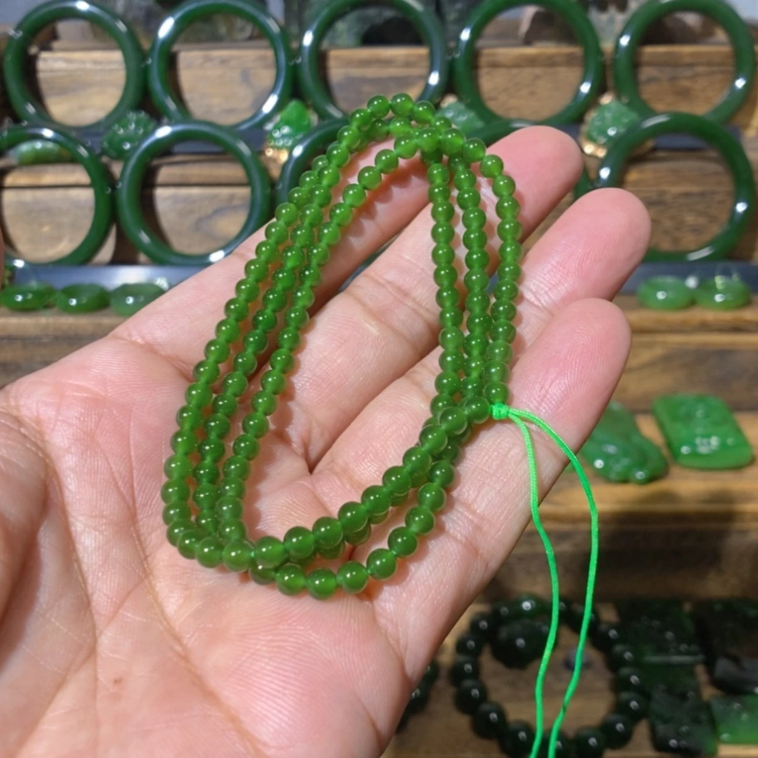 【闪购商品】吊坠(不含链)未镶嵌和田玉巴料阳绿项链 4