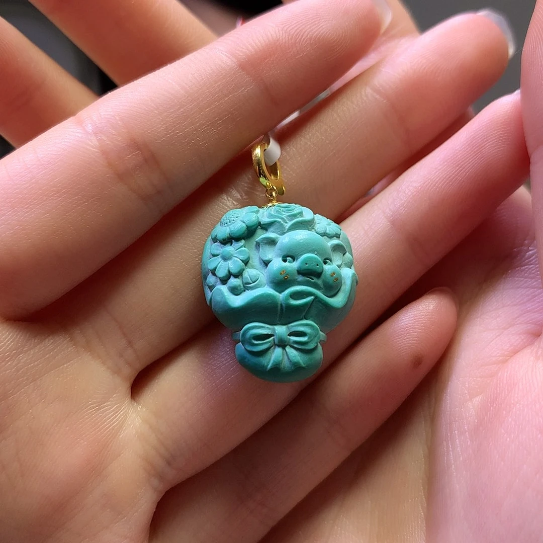 绿松石18K金镶嵌吊坠