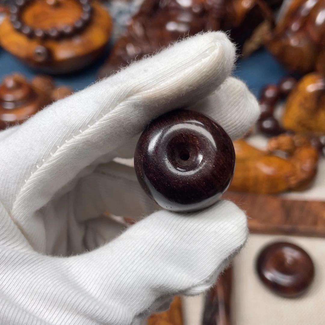 黄花梨/降香黄檀手把件