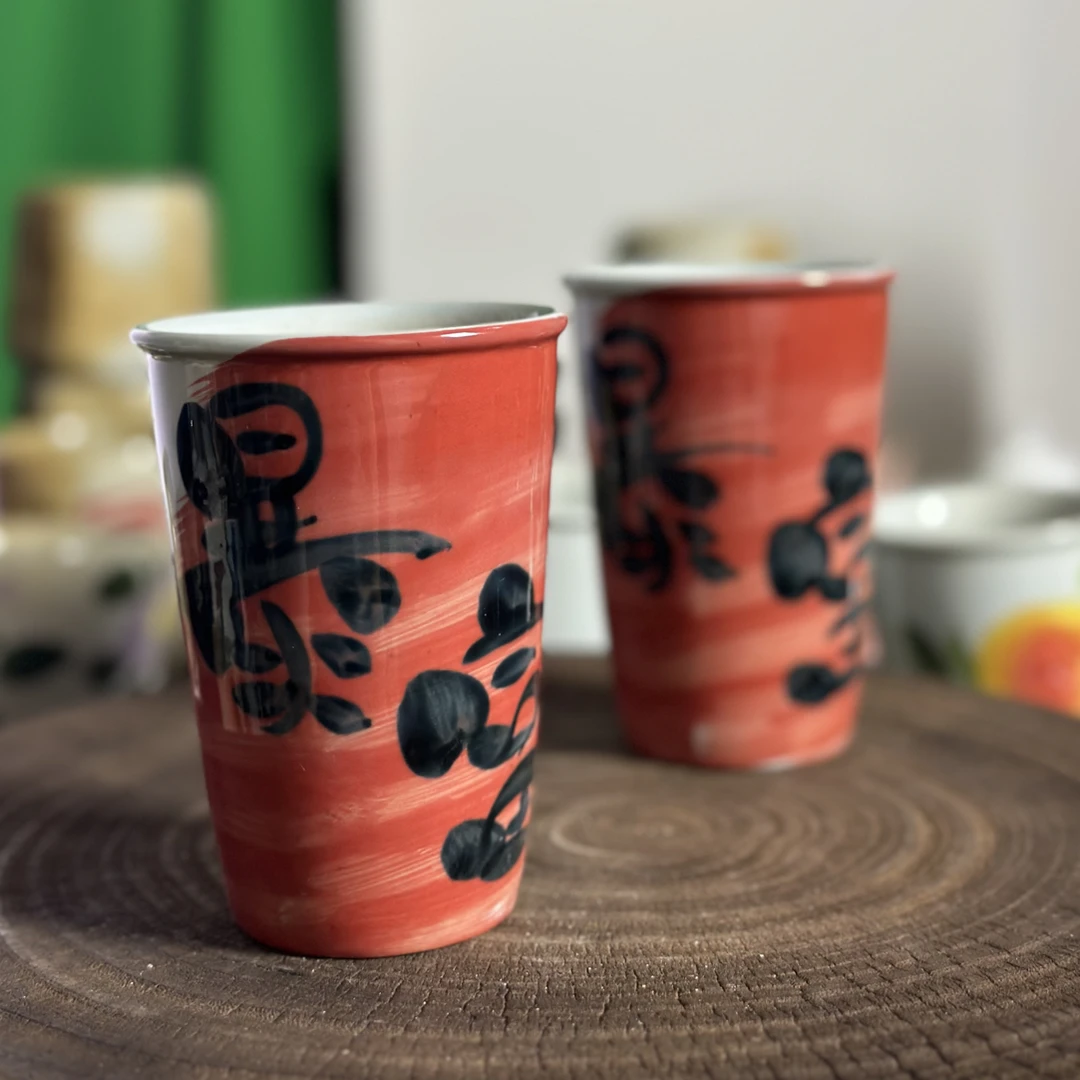 手绘釉下彩创意手握可乐杯