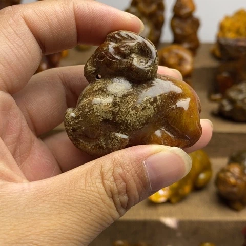蛇纹石玉未镶嵌颈饰27