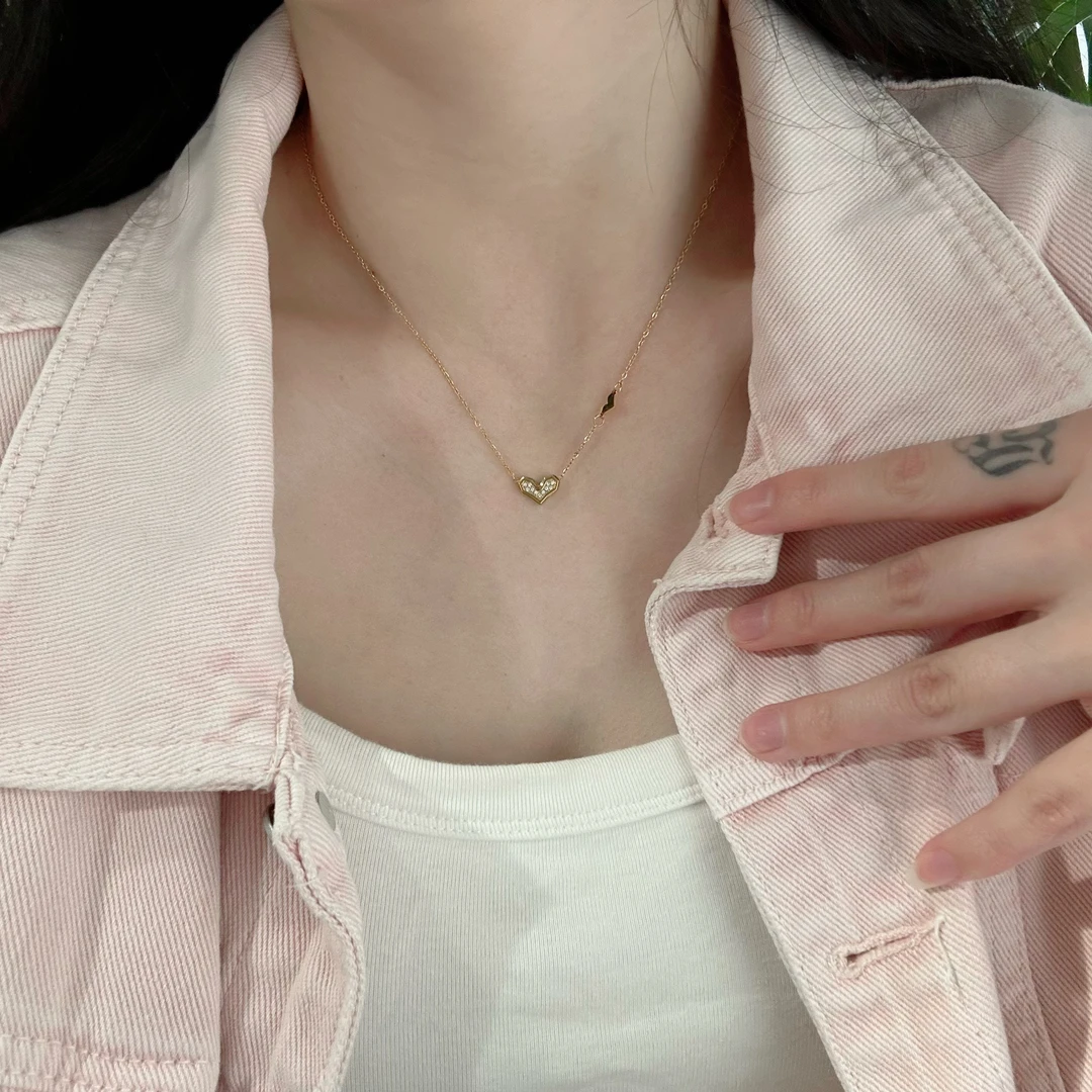 钛钢项链 8707微镶小爱心桃心坠链百搭不掉色小众锁骨链轻奢女