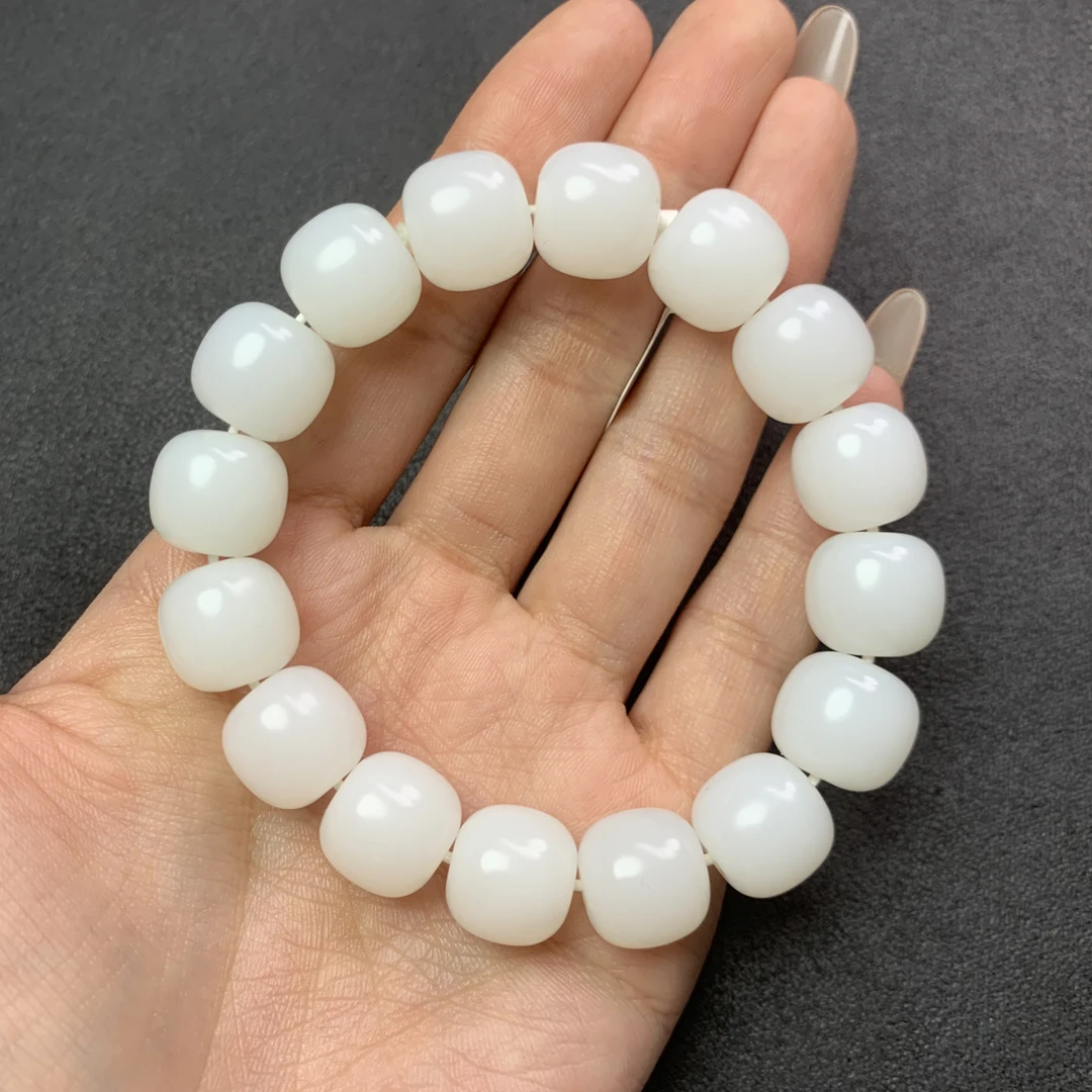 和田玉俄料白玉老型珠手串 14x13 HB016