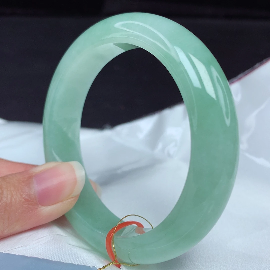 翡翠手镯未镶嵌54圈3378