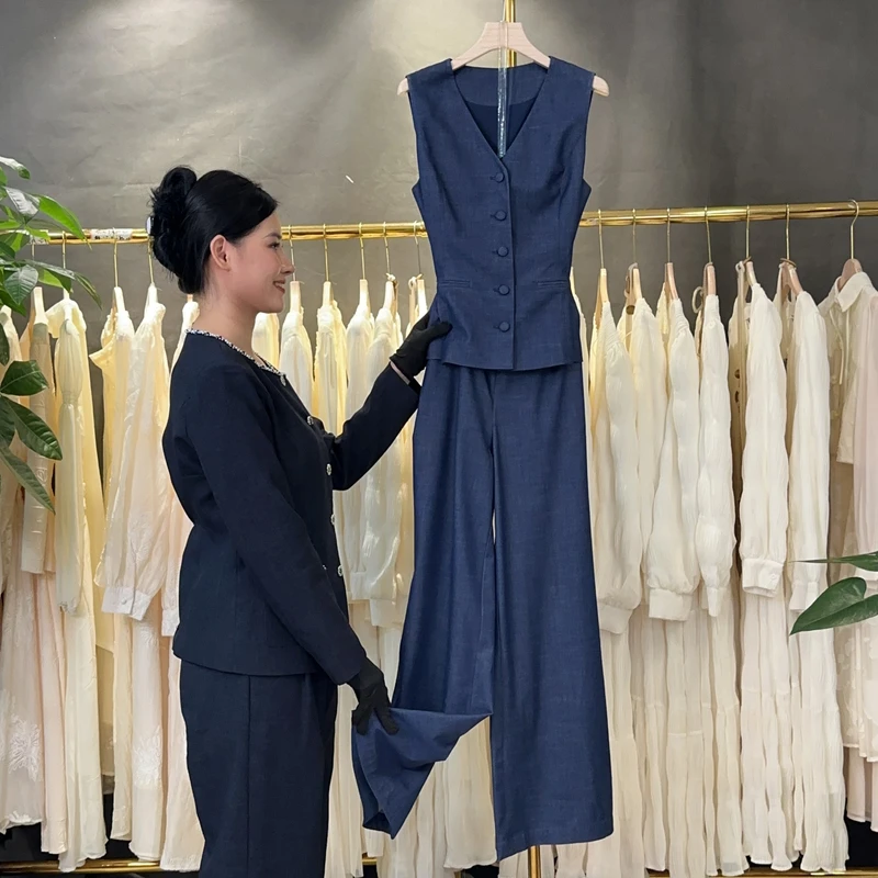 X5010 【破价】法式轻熟风V领马甲夏季绝美遮胯阔腿裤两件套