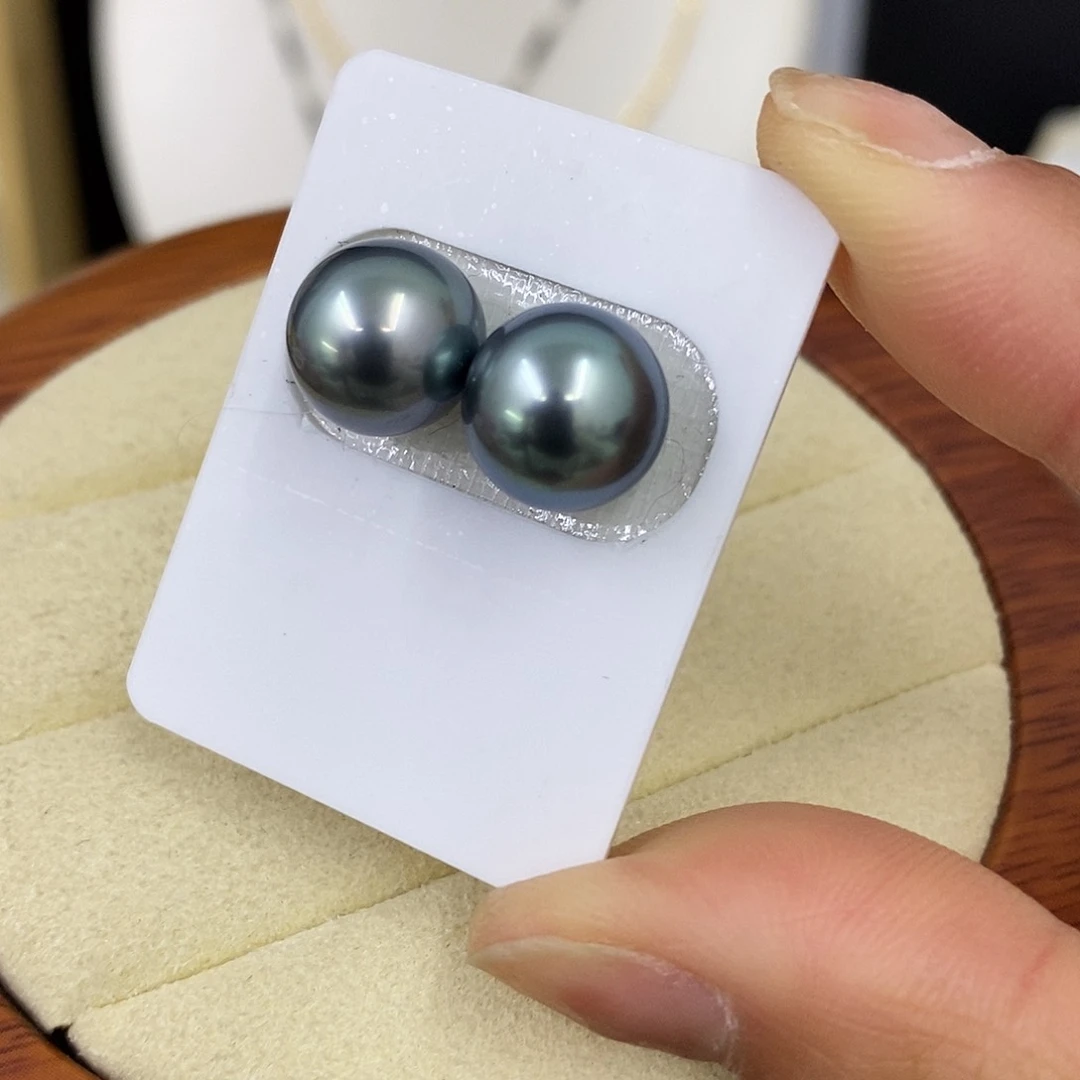 海水珍珠耳饰18K金镶嵌