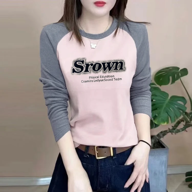 2025秋冬双面绒阳绒圆领插肩袖内搭打底衫女时尚设计韩版印花T恤