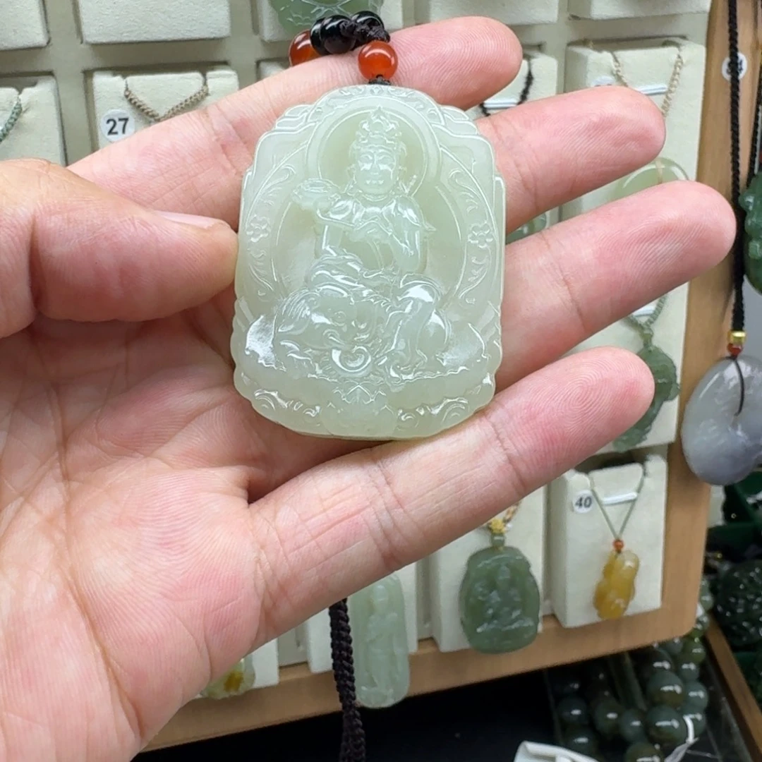 广***司颈饰未镶嵌和田玉