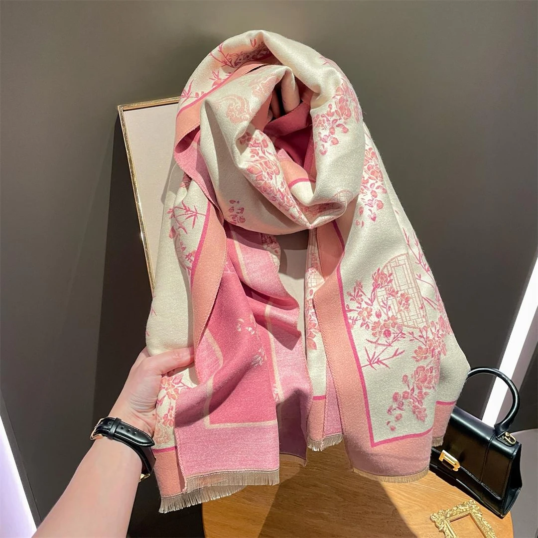 Miss Silas送礼礼盒加厚围巾女冬季高级感空调房披肩保暖粉色围脖