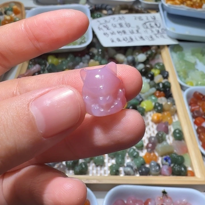 和田玉未镶嵌珠宝半成品
