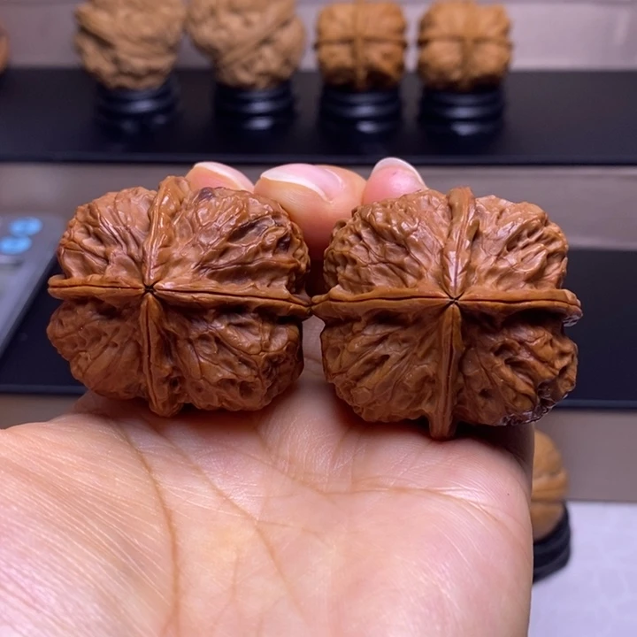 文玩核桃把件洛神牡丹29