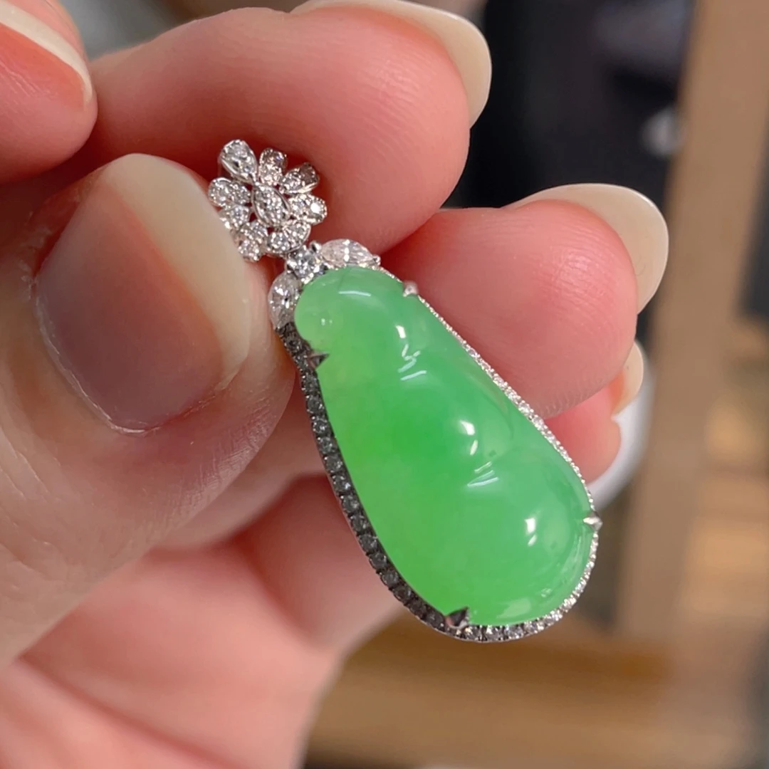 翡翠18K金镶嵌吊坠(不含链)