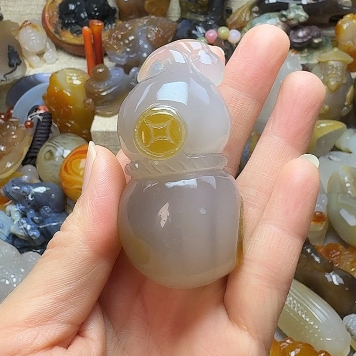 玛瑙/玉髓未镶嵌饰品
