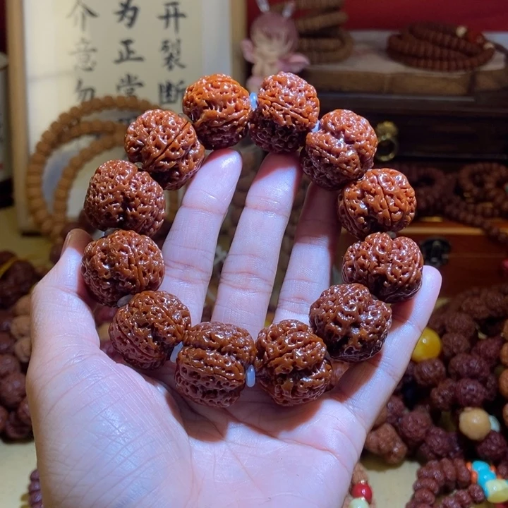 吊坠金刚菩提255玉化