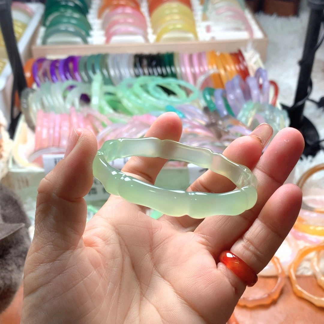 玛瑙/玉髓未镶嵌手镯