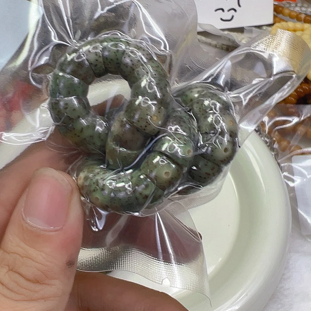 手串星月菩提59传说变态绿石玉星月菩提猪大肠10左右