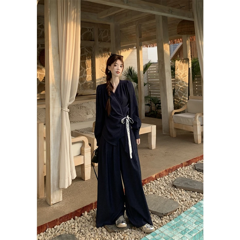 2025夏季新款V领蕾丝拼接系带衬衣气质上衣+高腰长款阔腿裤两件套