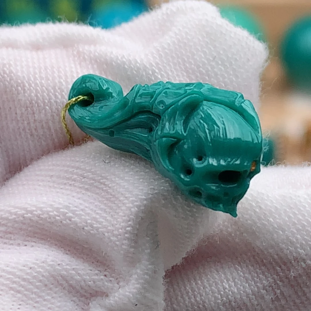 未镶嵌绿松石珠宝奇石