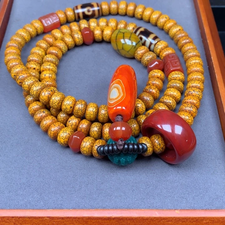 星月菩提吊坠携**行星月