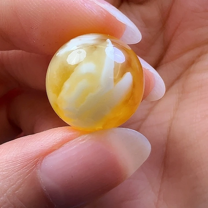 未镶嵌蜜蜡珠宝奇石