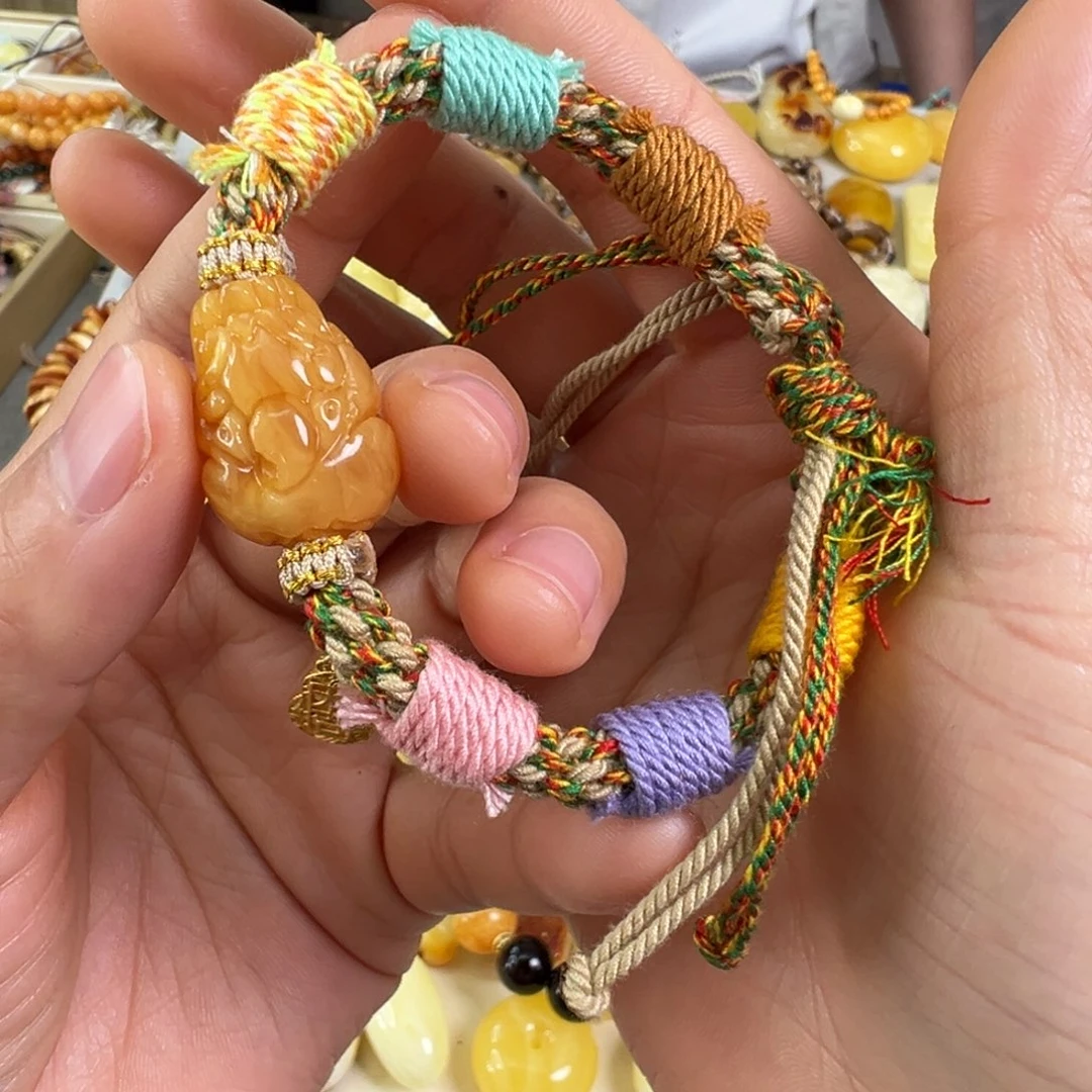 琥珀裸石未镶嵌蜜蜡