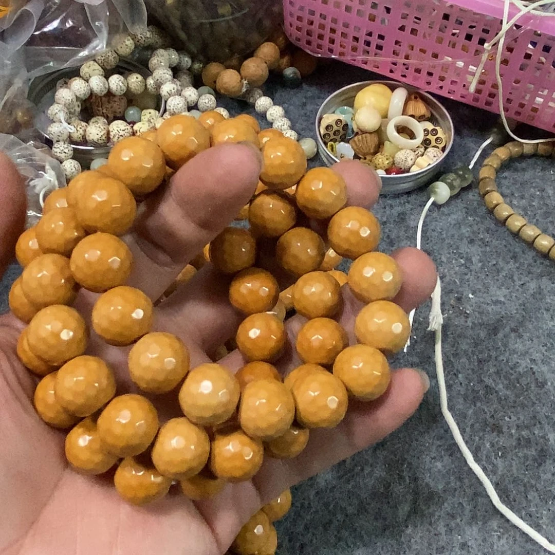 猴头核桃吊坠猴头砖石面/50