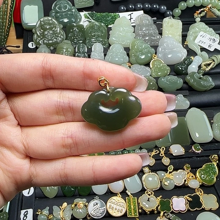 颈饰银S925镶嵌和田玉