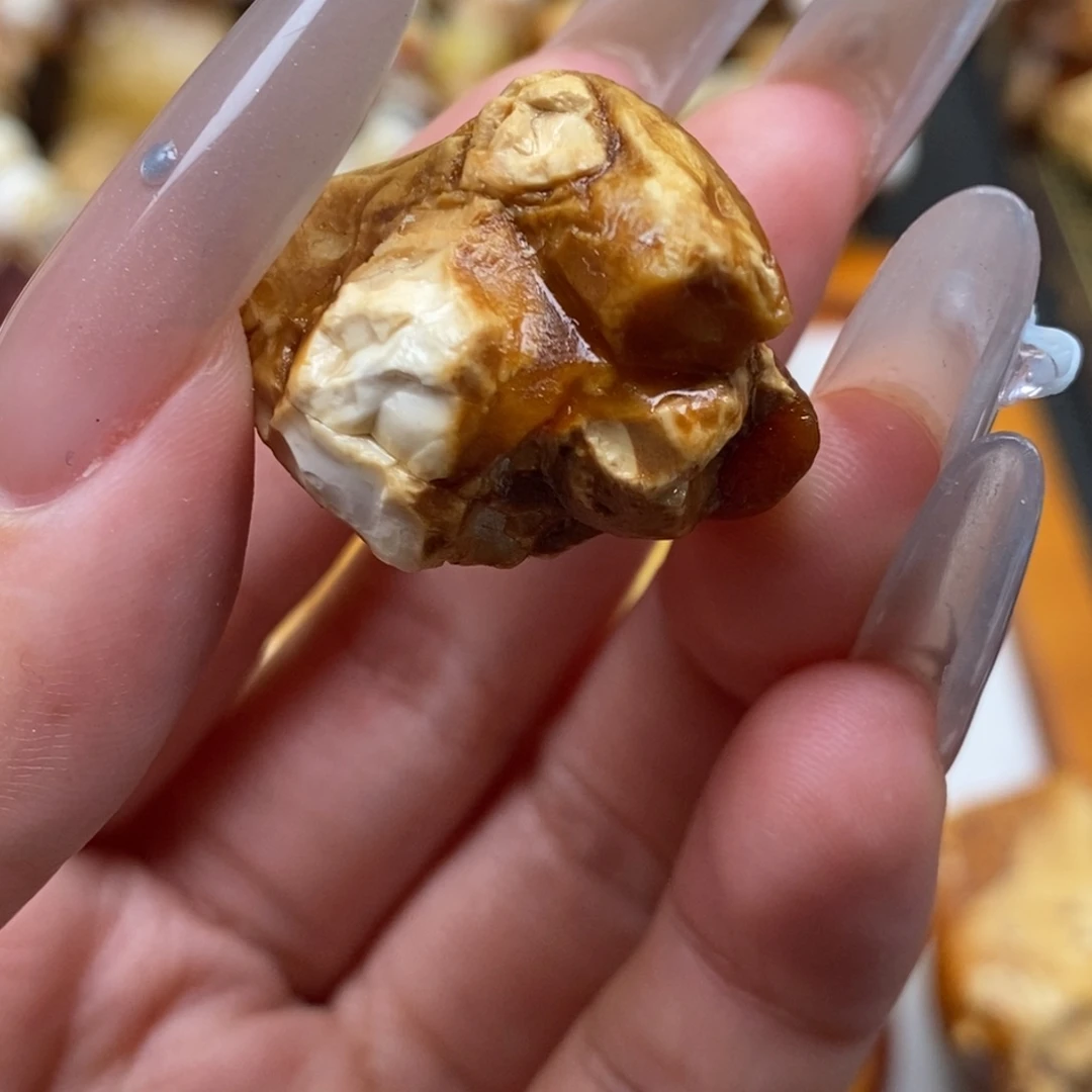 郎***爷定制琥珀未镶嵌蜜蜡