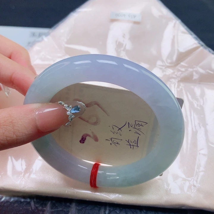 翡翠未镶嵌手镯圈口5556