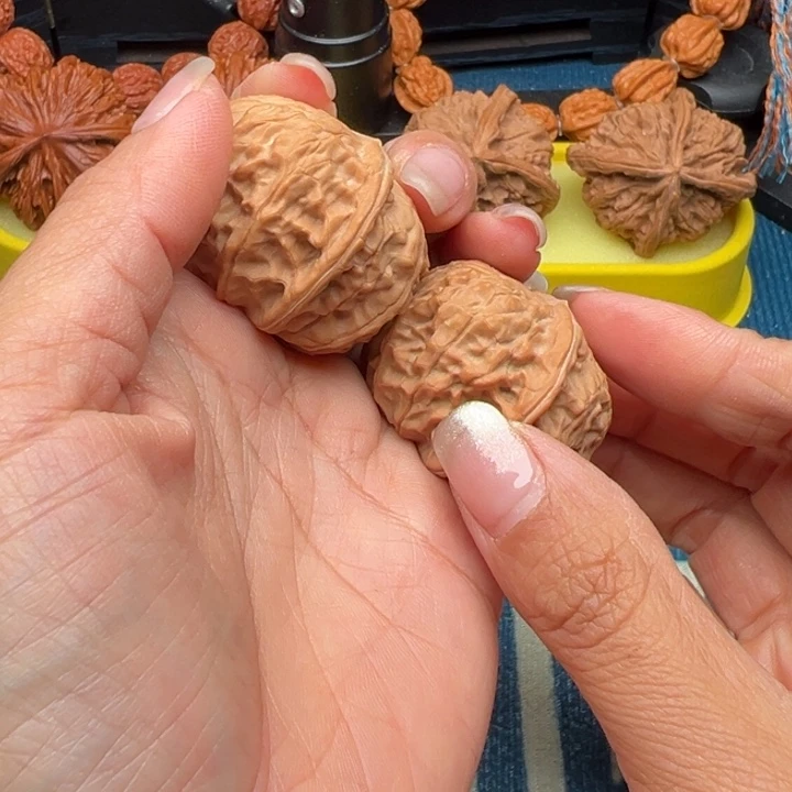 核桃文玩核桃黄松峪