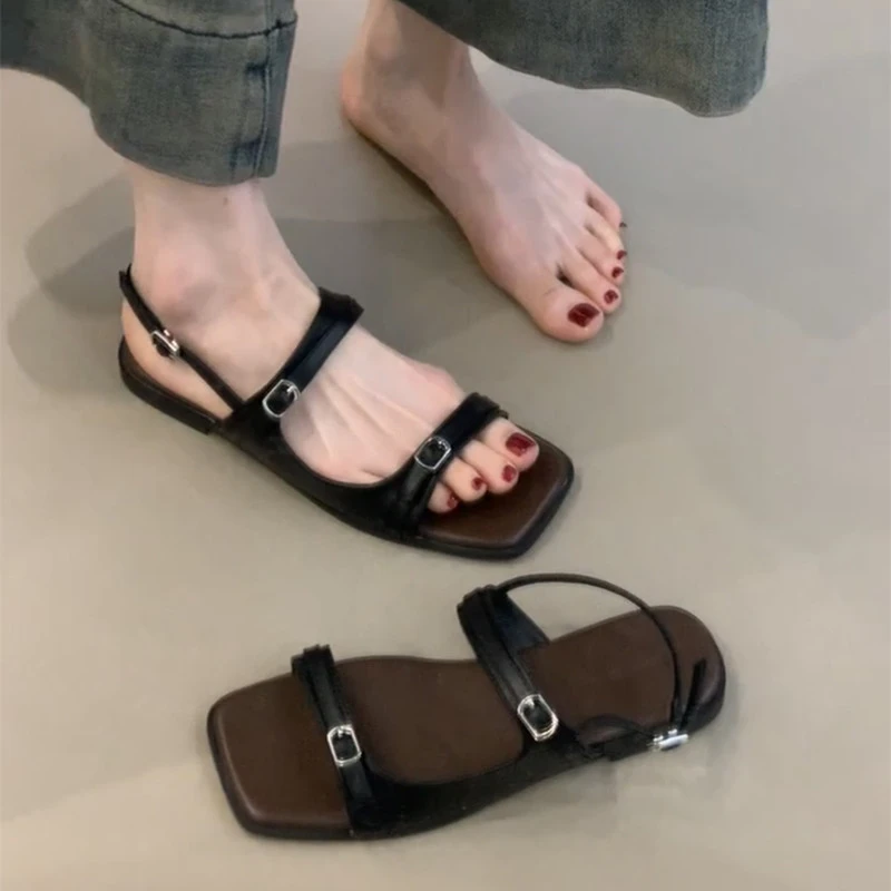 【澳门专柜正品】羊皮版！复古真皮方头露趾一字带凉鞋女新款平底打