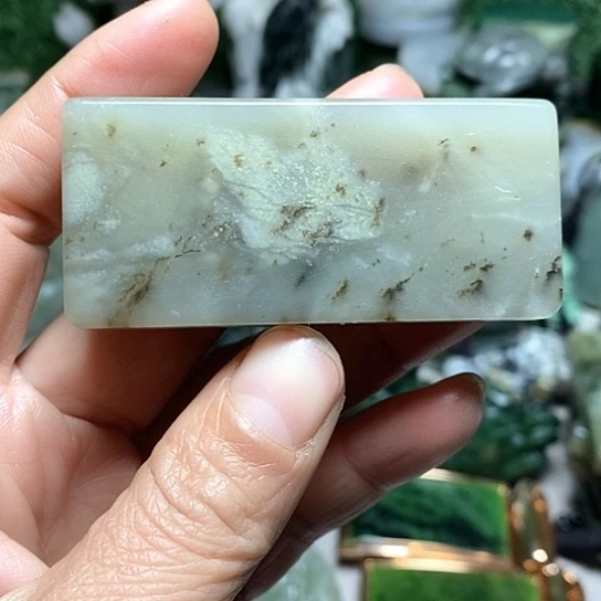 未镶嵌和田玉（糖玉）珠宝半成品