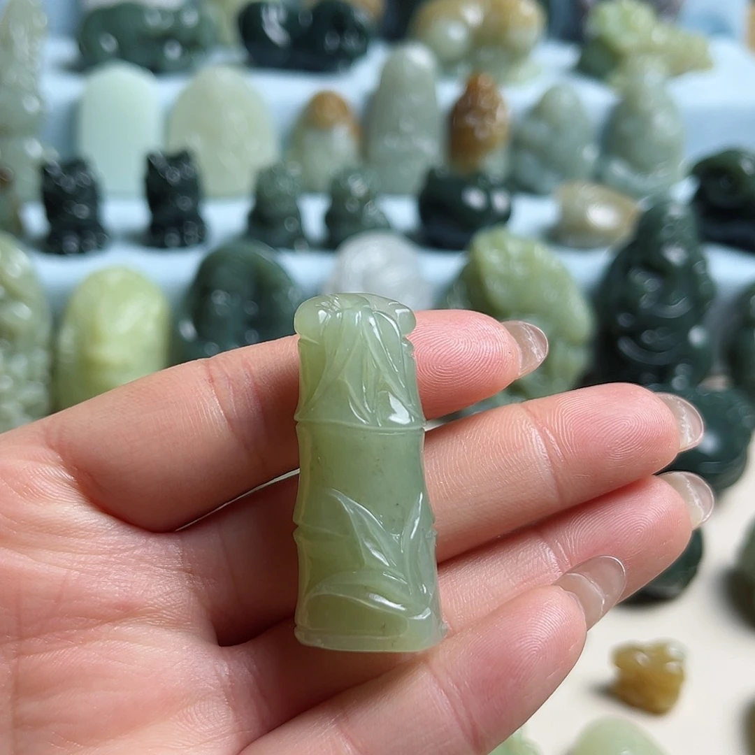 和田玉未镶嵌挂件