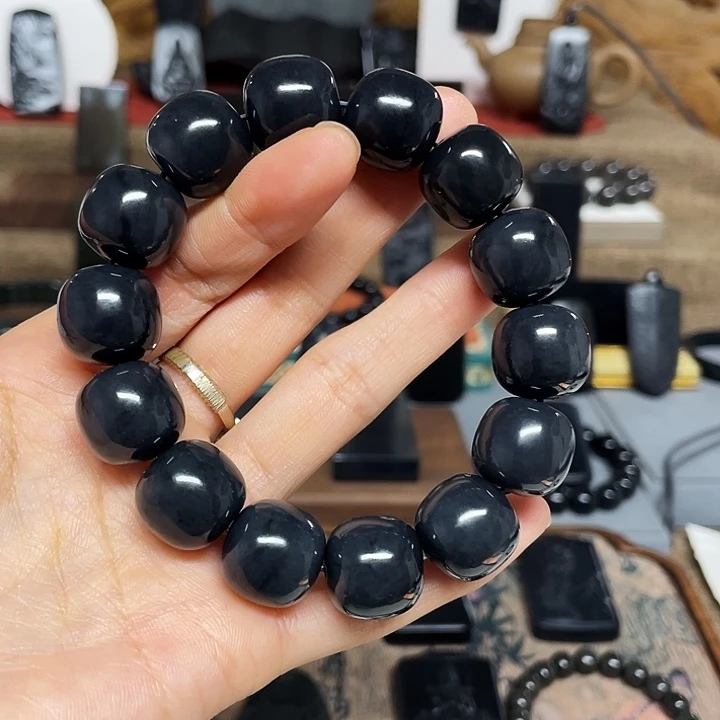 军***刀和田玉（墨玉）未镶嵌手串黑青卡16老型