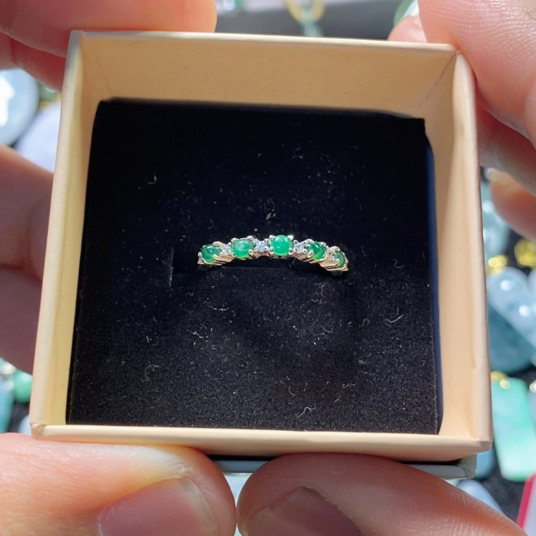 翡翠戒指银S925镶嵌缅甸翡翠A货戒指