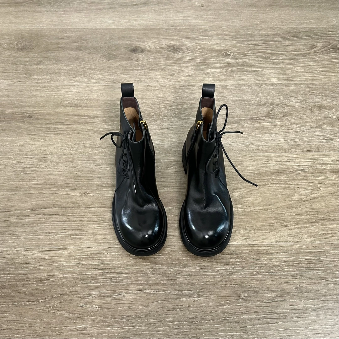 Dannyfrey秋冬小众设计新款英伦风头层牛皮编织高级女马丁靴4.5CM