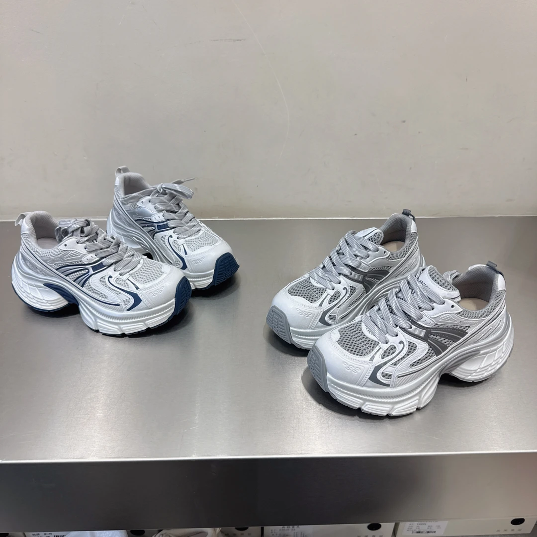 黑色防滑耐磨休闲鞋百搭潮流春季时尚老爹鞋厚底女士