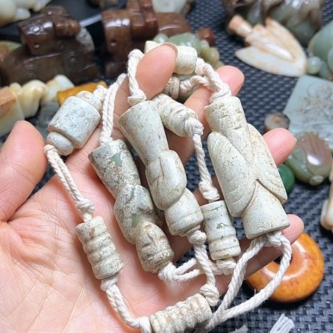 白玉菩提吊坠摆件