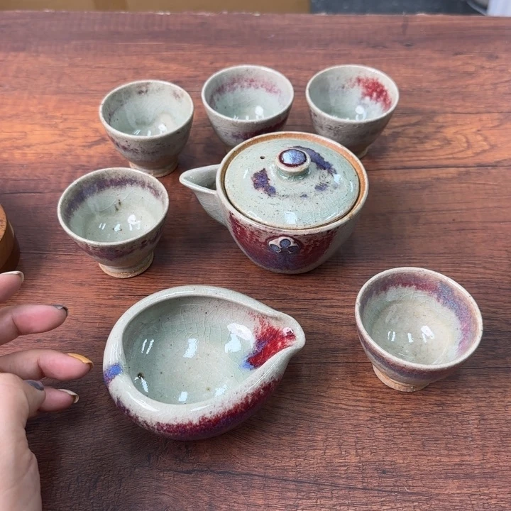 一个陶瓷物件哈哈哈哈