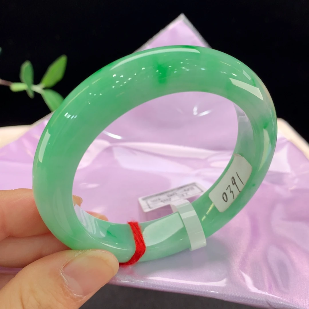 翡翠未镶嵌手镯0391