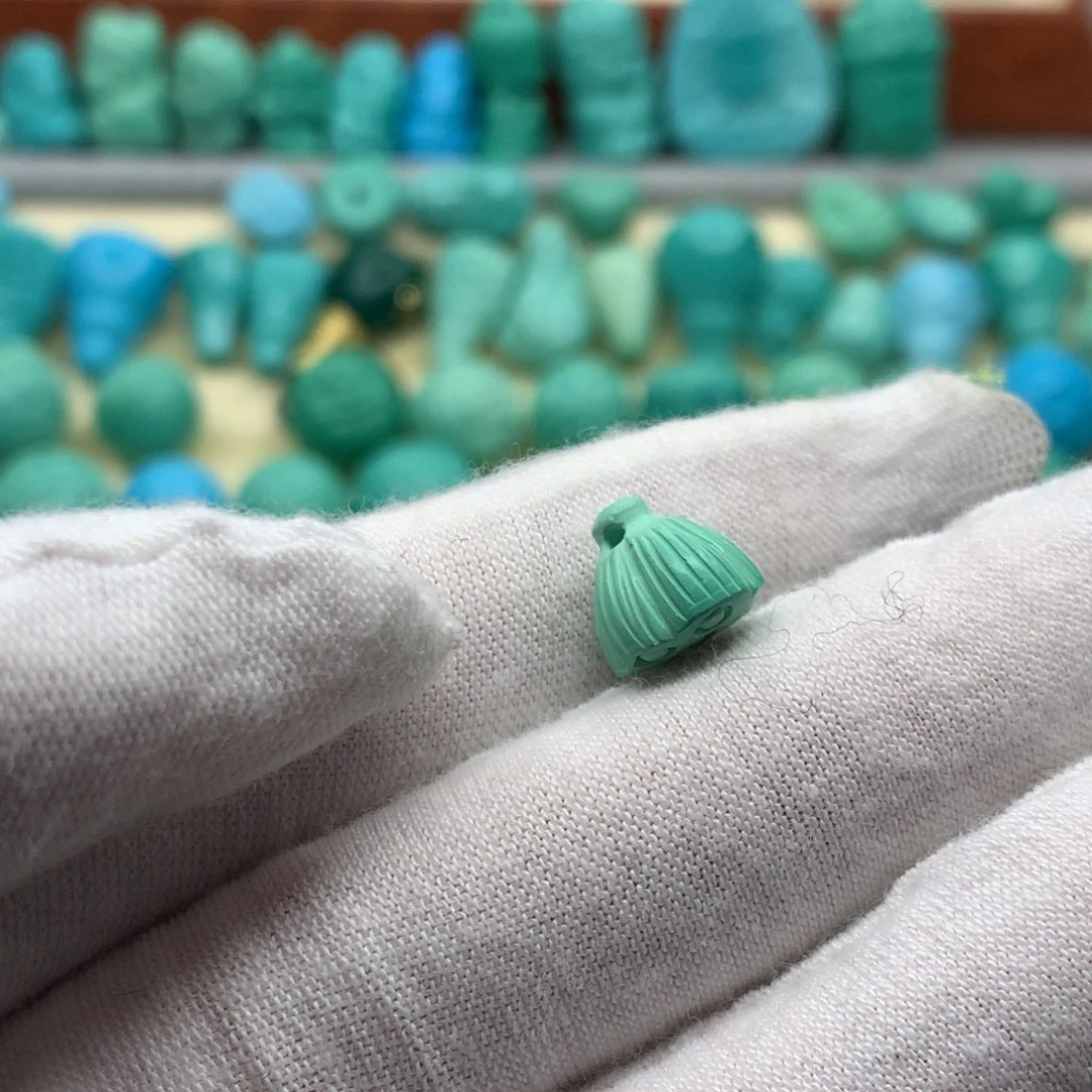 瀞***瀞高瓷绿色莲蓬精品